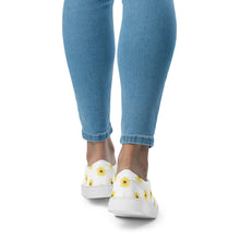 Load image into Gallery viewer, Hello Sunshine Women’s slip-on canvas shoes